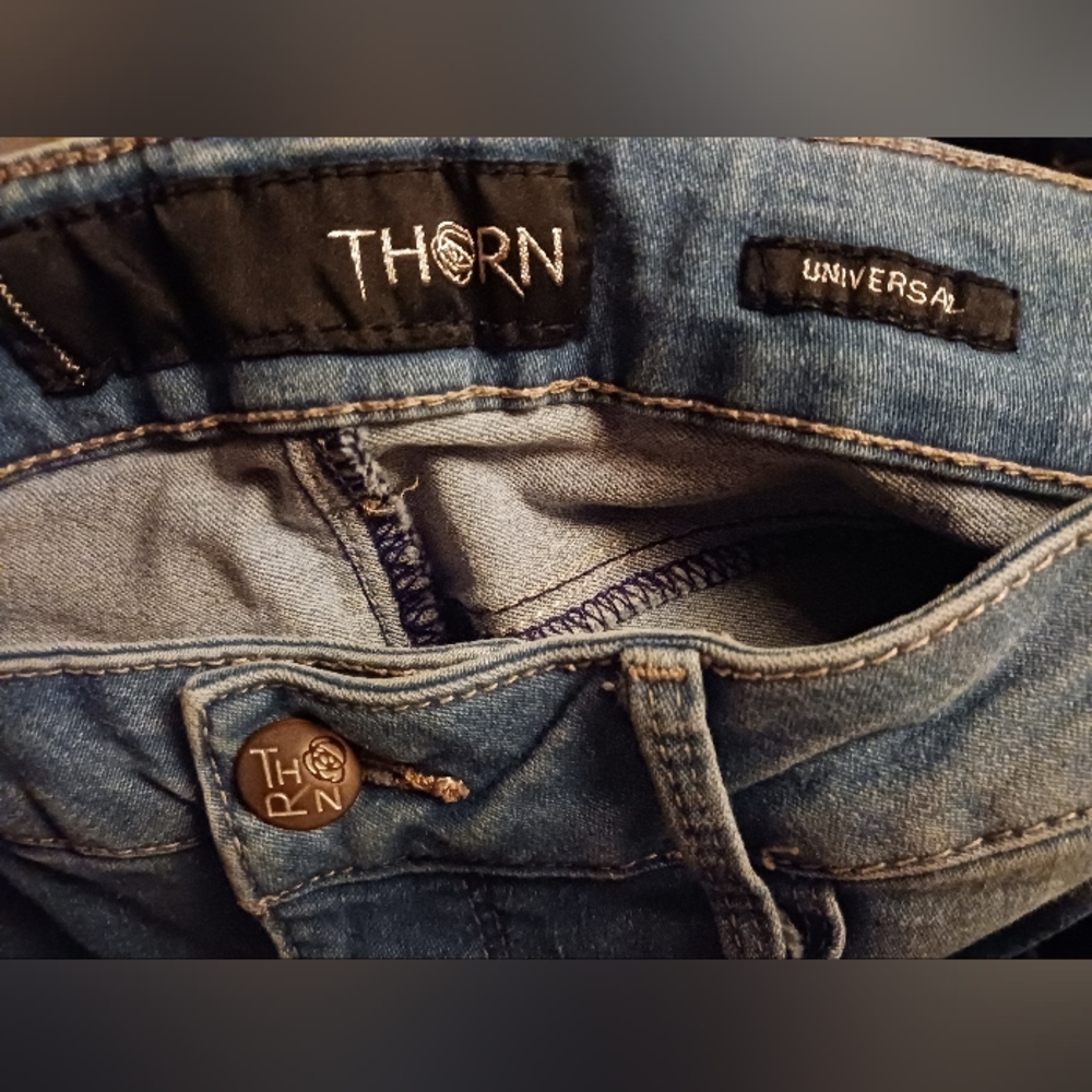 Thorn Universal Jeans Size 6